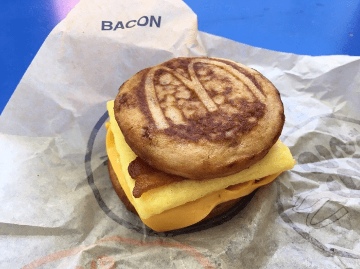 Bacon egg and cheese mcgriddle nutrition